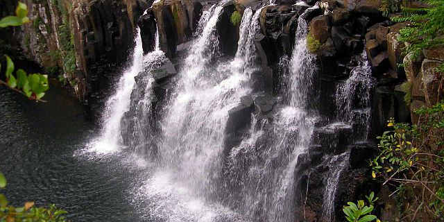 14g rochester waterfalls mauritius ile maurice (1)